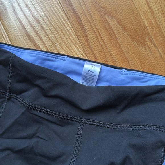 Iviva Size 8 Black tights , possibly will be mid calf length - Picture 2 of 3